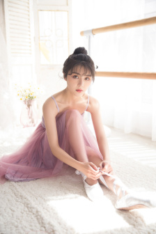 绫波芹